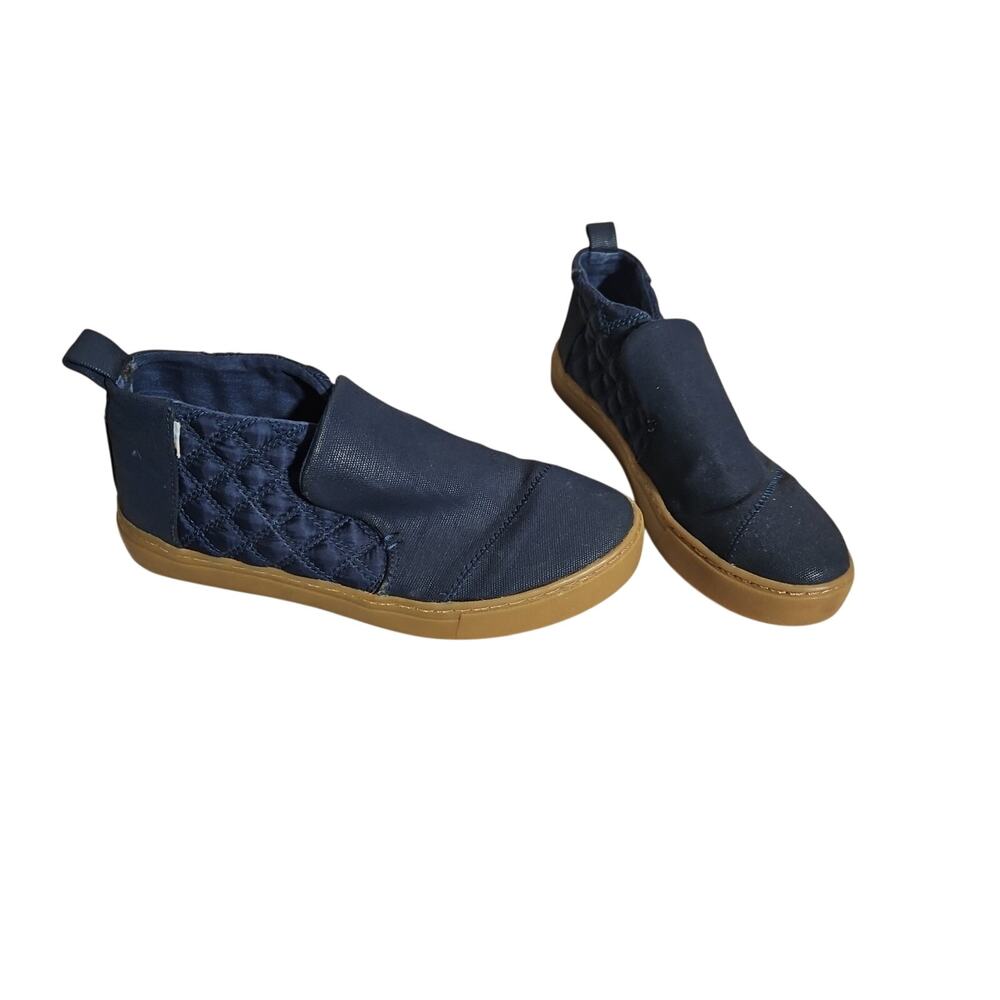 Toms Navy Blue Quilted Slip-On Mules with Tan Sole